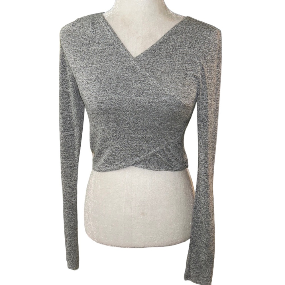 Aritzia Wilfred Free Flavia Heather Gray Long Sleeve Wrap Crop Top Baby Tee - XS - Picture 3 of 13